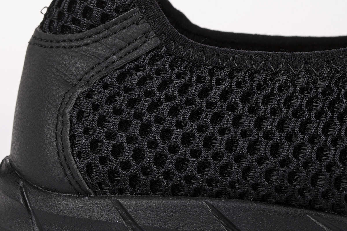 Black Walking Shoes G5430TS